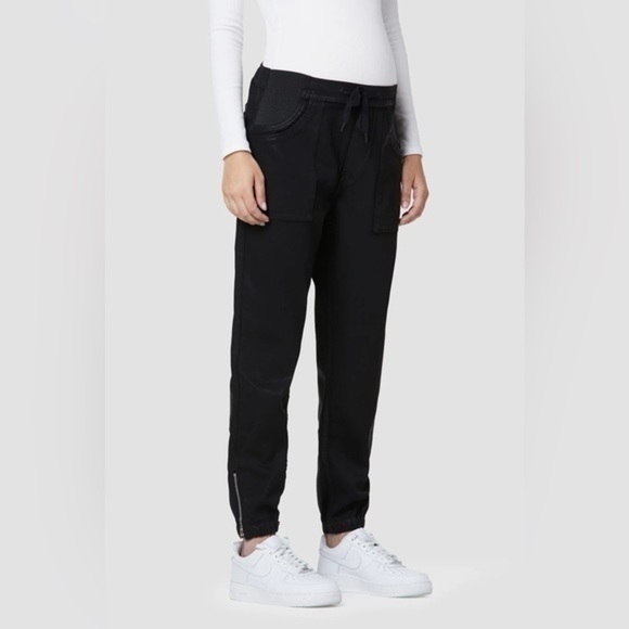 Hudson Maternity Utility Jogger - Picture 6 of 15